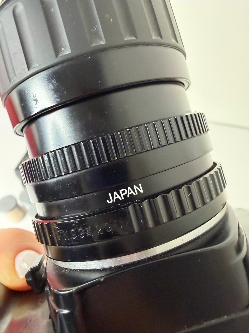 Vintage Vivitar V2000 SLR Film Camera 35-70mm f/3.5-4.8 Macro Lens working - Picture 10 of 14